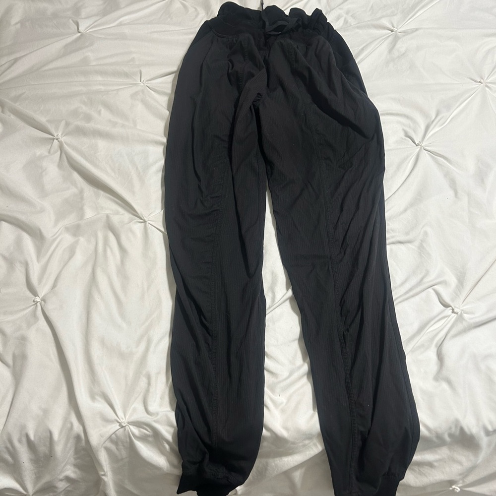 Lululemon dance studio joggers